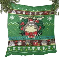 My Neighbor Totoro Green Christmas Quilt Blanket