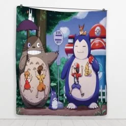 Totoro And Snorlax At The Bus Stop Quilt Blanket -Ghibli Shop BLANKET 650 MOCKUP 3